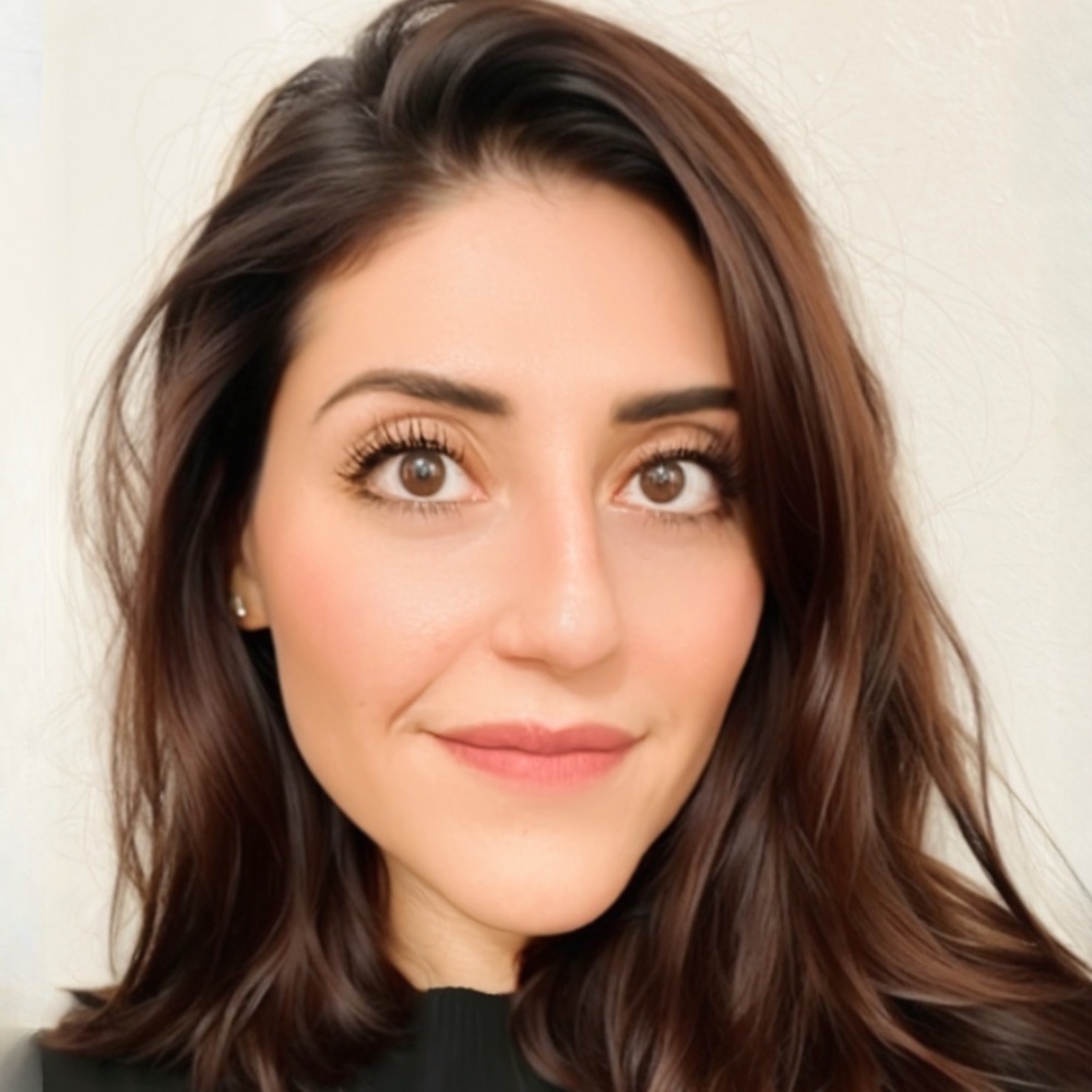 Meet your Posher, Alicia